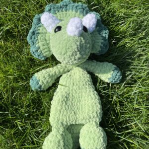 amigurumi triceratops Triksi